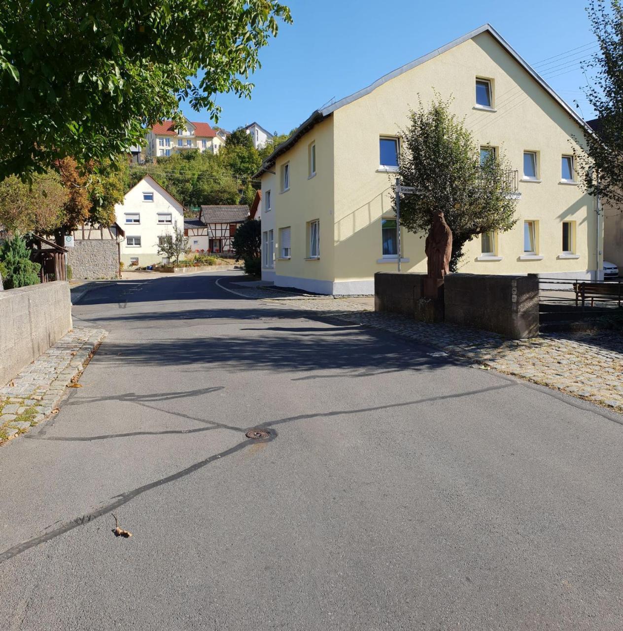 Monteurzimmer Ferienwohnungen Fritsche-Tauberbischofsheim Dittwar Exterior photo